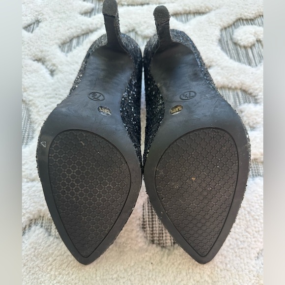 Sole Society Black Glitter Heel​ - Picture 4 of 4